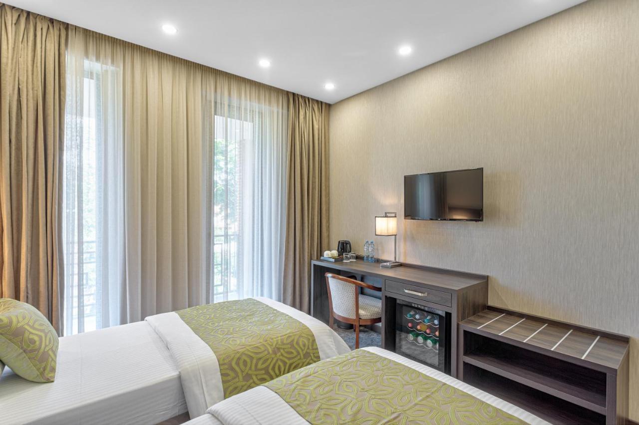 Vinum Hotel 第比利斯 外观 照片
