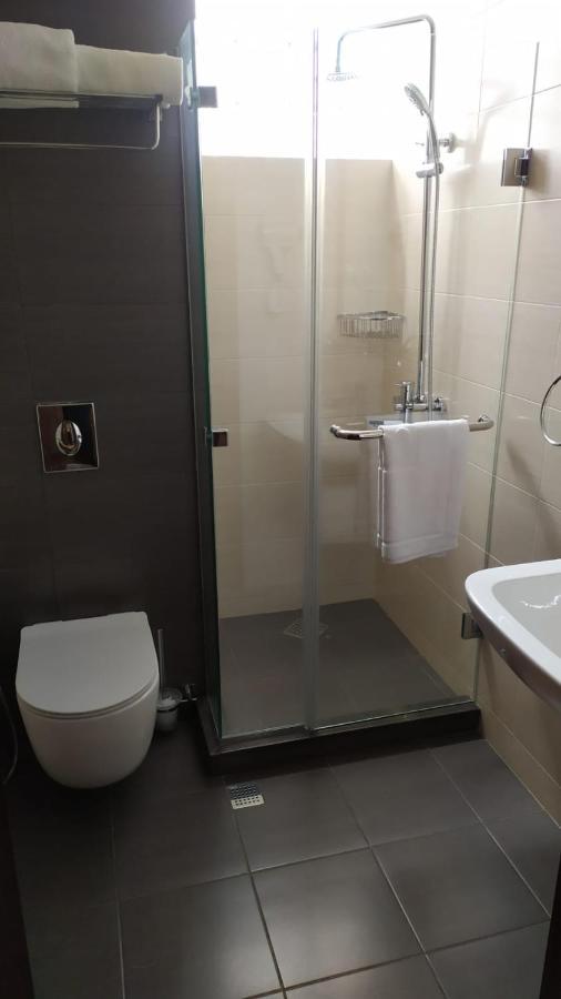 Vinum Hotel 第比利斯 外观 照片