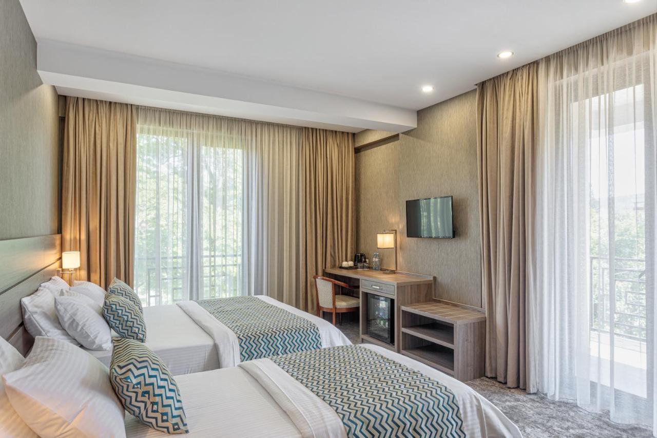 Vinum Hotel 第比利斯 外观 照片