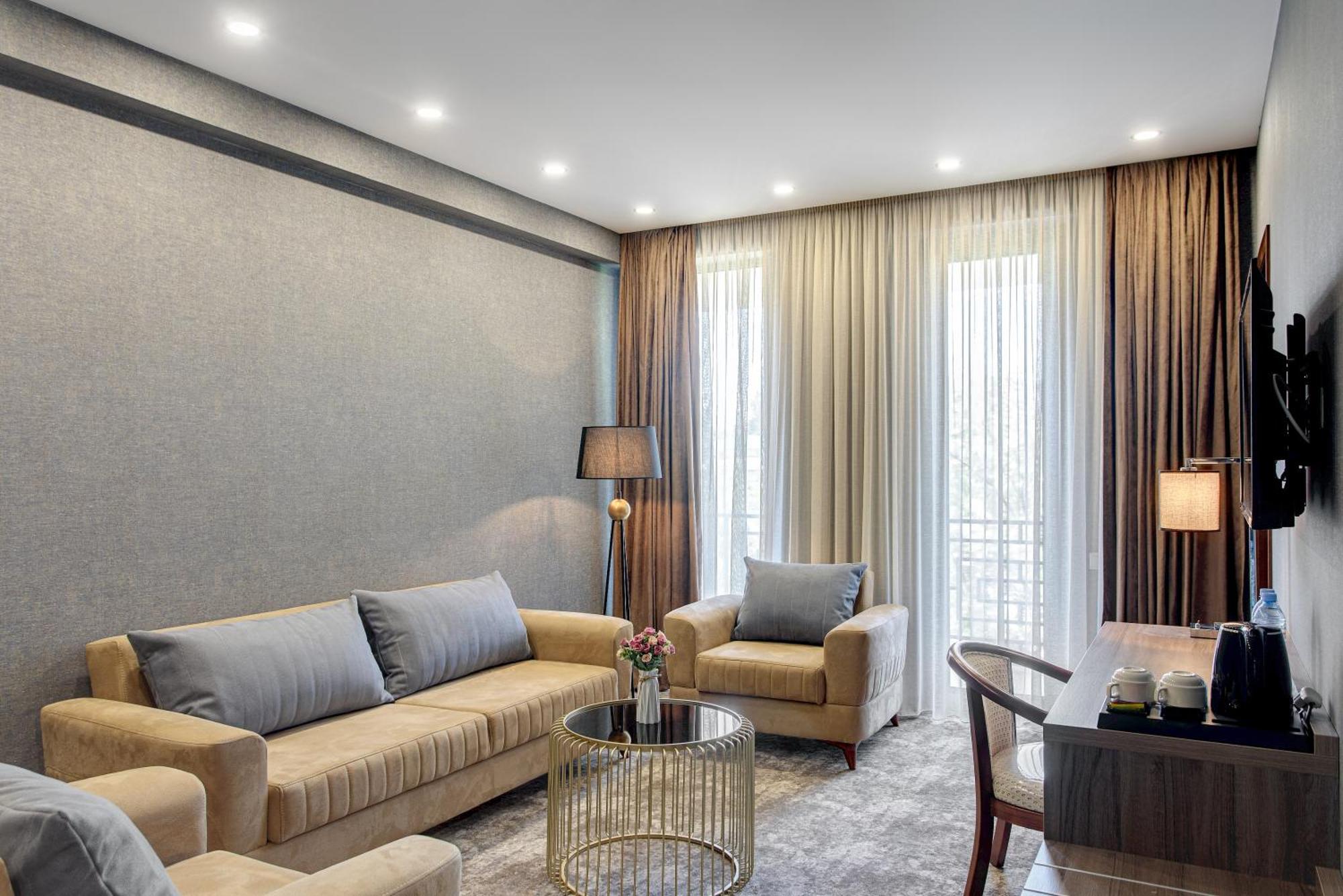 Vinum Hotel 第比利斯 外观 照片